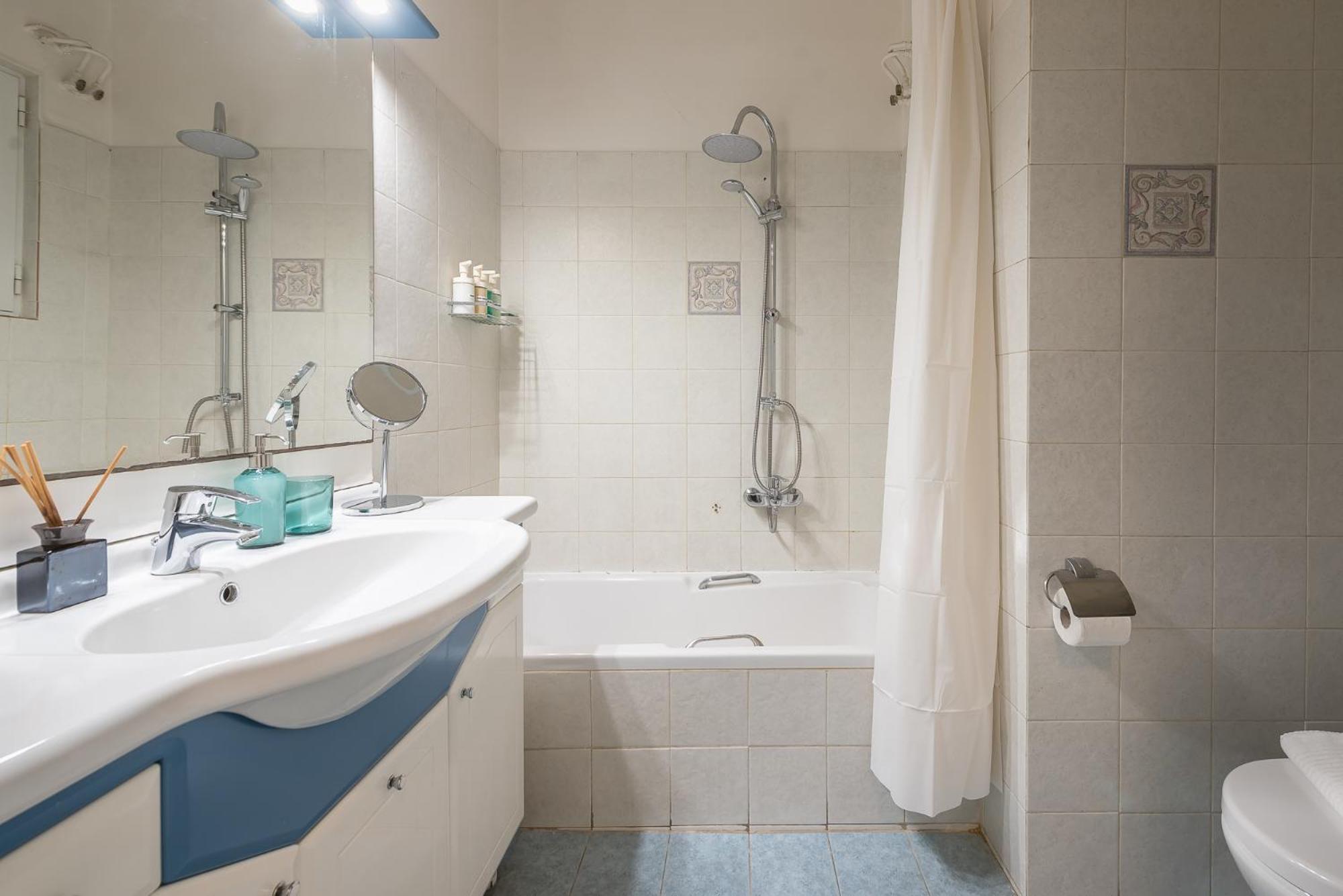 Spacious 2Bds Apt With Acropolis View In Center Atena Exterior foto
